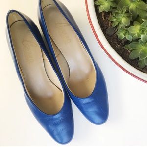🔹SOLD🔹Royal Blue Flats with mini heel
